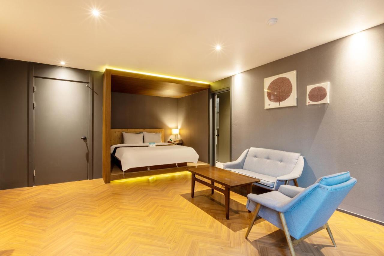Sorgente Business Hotel Busan Eksteriør billede